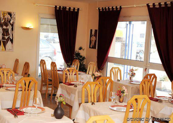Chambray-lès-Tours Sure Hotel By Best Western Tours Sud מסעדה תמונה